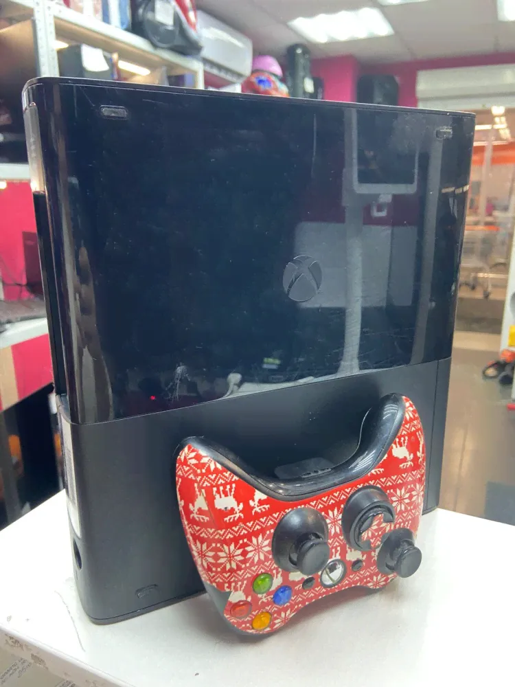 Игровая приставка XBOX 360 300гб