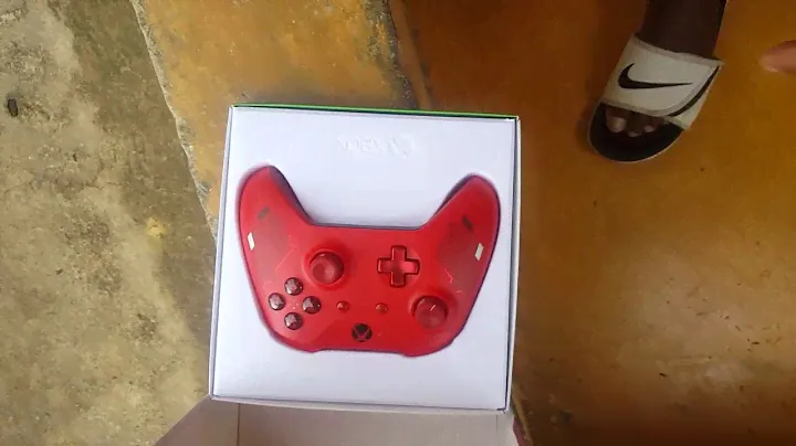 unboxing Microsoft Xbox Wireless Controller - Sport Red Special Edition - Xbox One