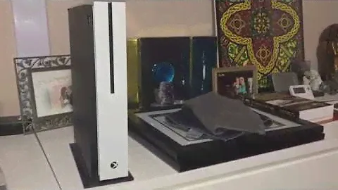 Вертикальная подставка для Xbox One S